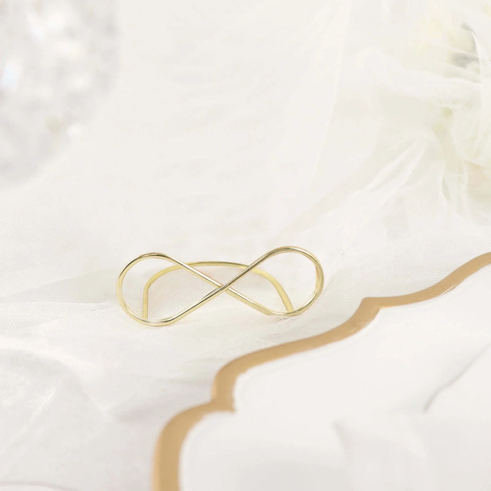 10 Pack Gold Metal Infinity Card Holder Stands, Table Number Stands, Wedding Table Place Card Menu Clips 3"