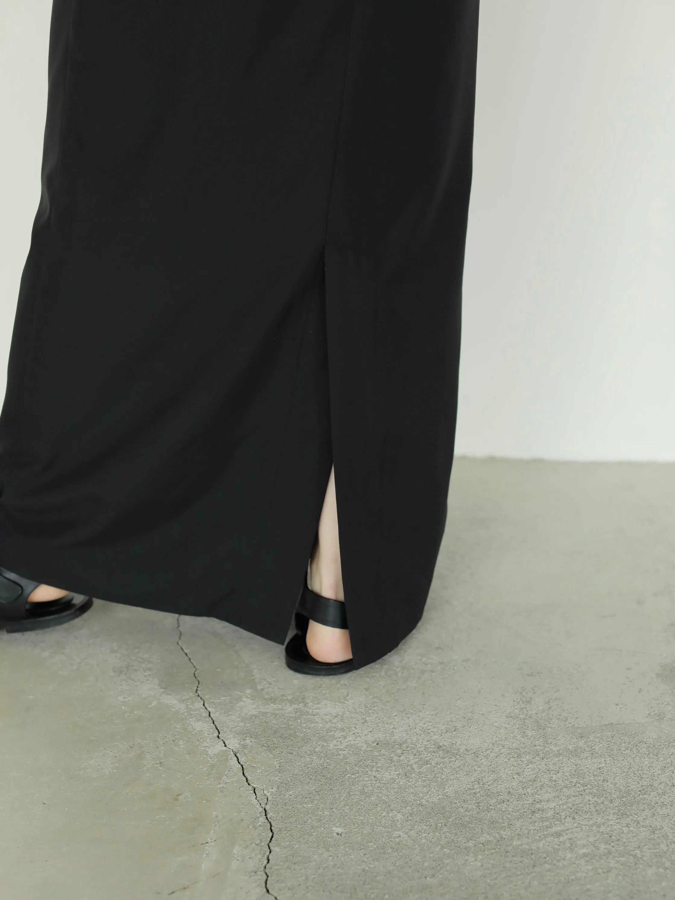 CAPE SLEEVE DRESS