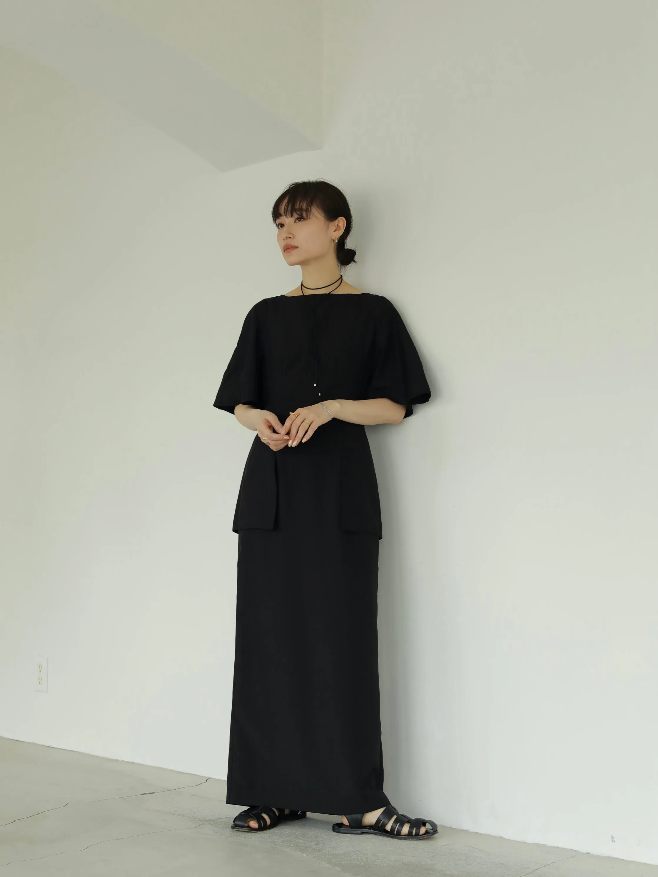 CAPE SLEEVE DRESS