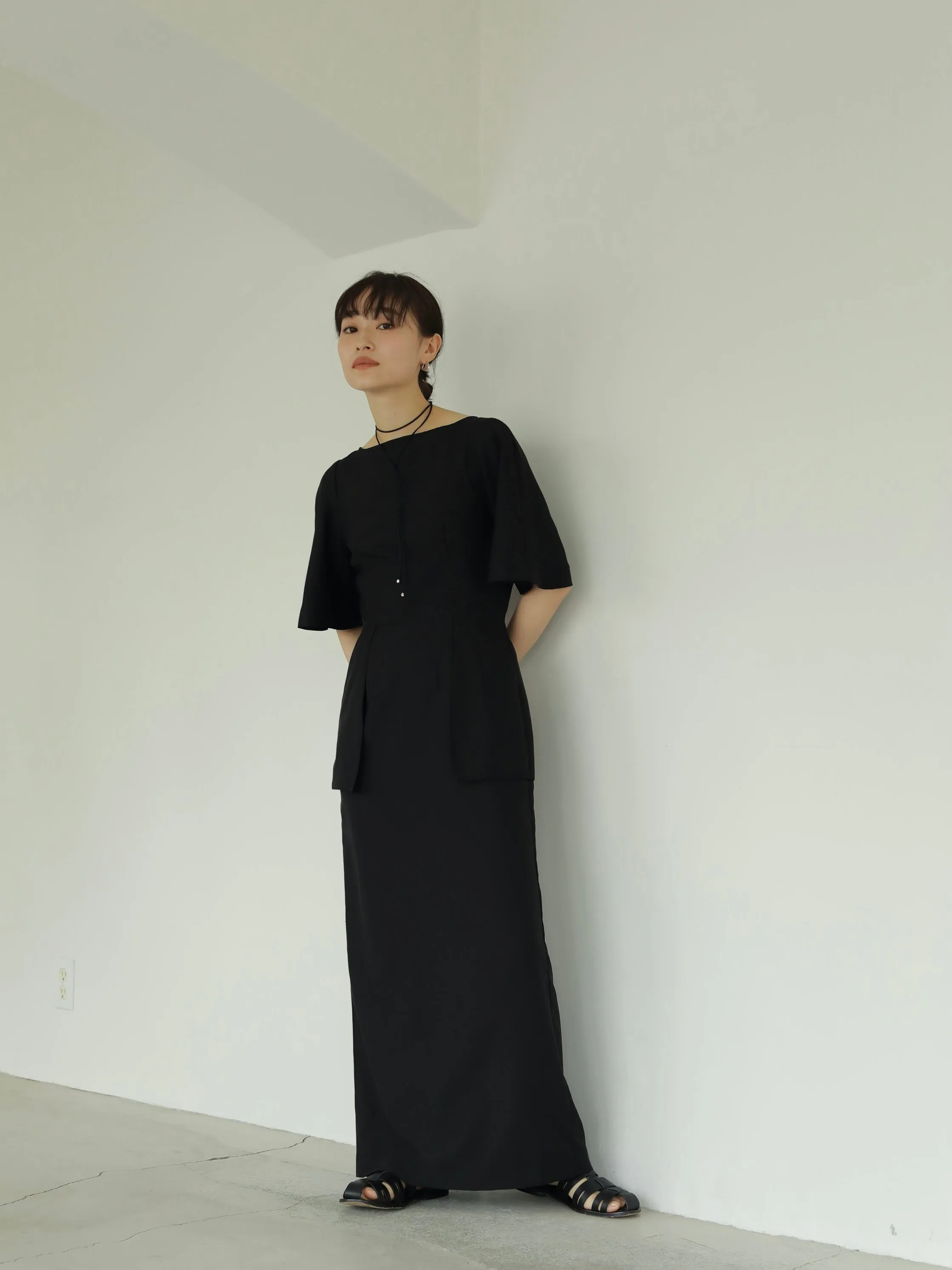 CAPE SLEEVE DRESS