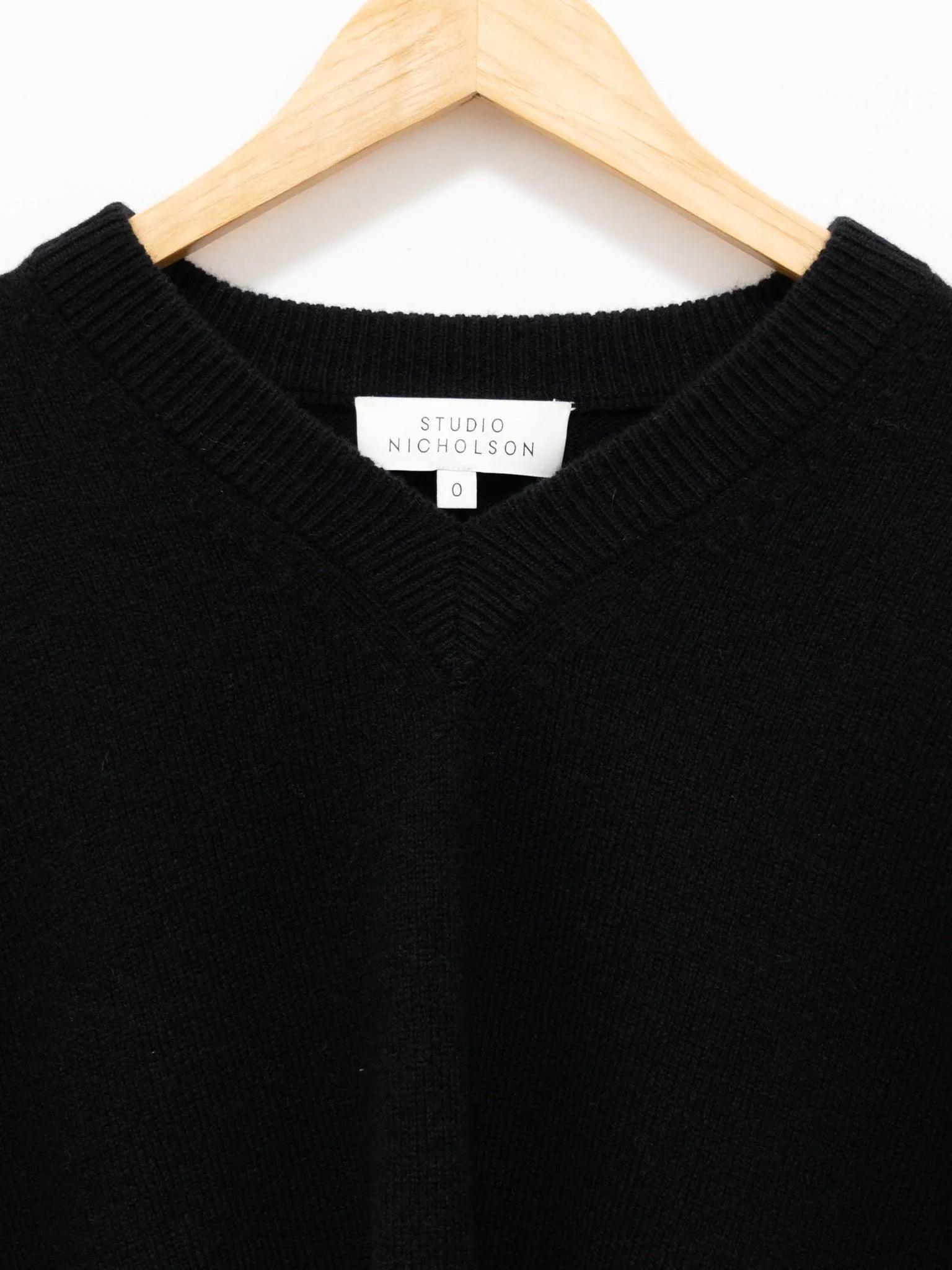Ghia Extra Fine Lambswool Knit - Black