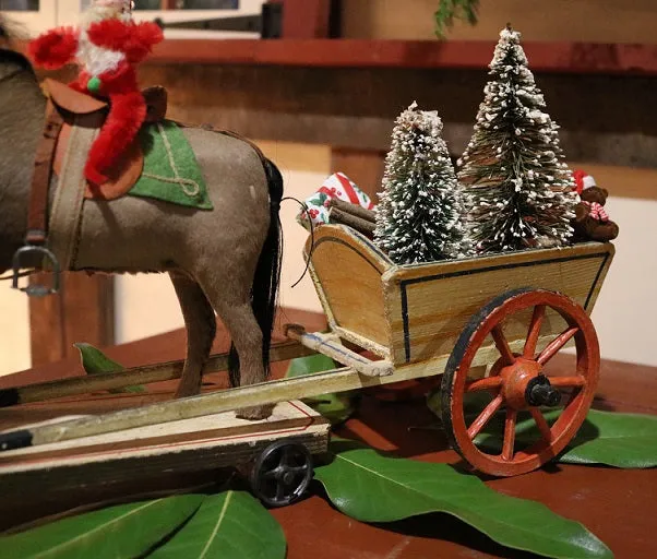 Horse Pull Toy and Paint Decorated Cart Fantastic