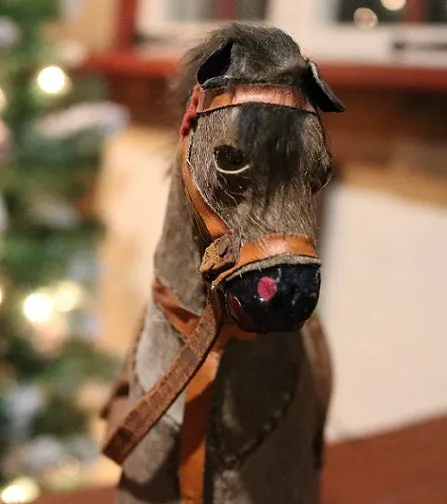 Horse Pull Toy and Paint Decorated Cart Fantastic