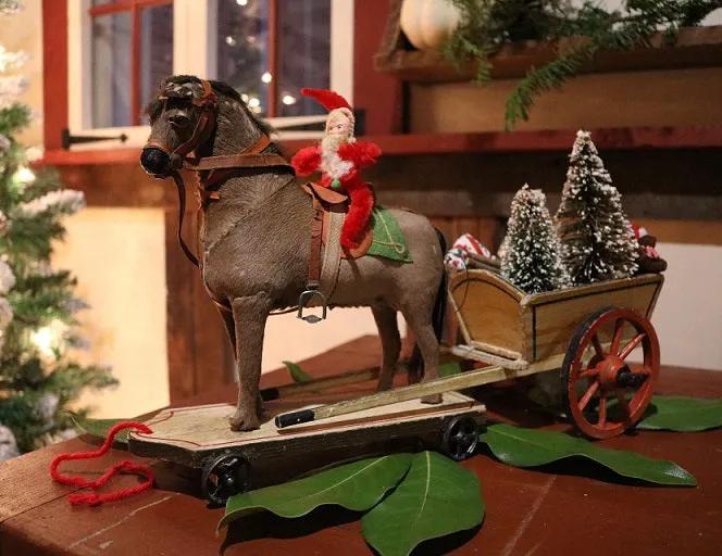 Horse Pull Toy and Paint Decorated Cart Fantastic