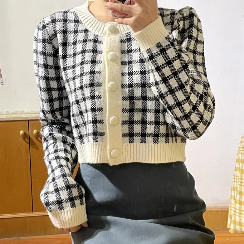 Joskaa Christmas Gift JMPRS Fashion Plaid Women Cardigans Sweater Casual O Neck Autumn Long Sleeve Cropped Knitted Jacket Korean Button Female Coat