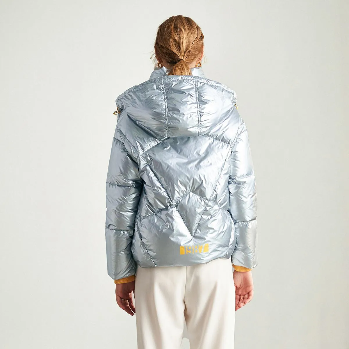 Zip-Up Cropped Waterproof Down Jacket